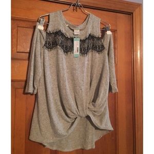 Grey detailed shirt